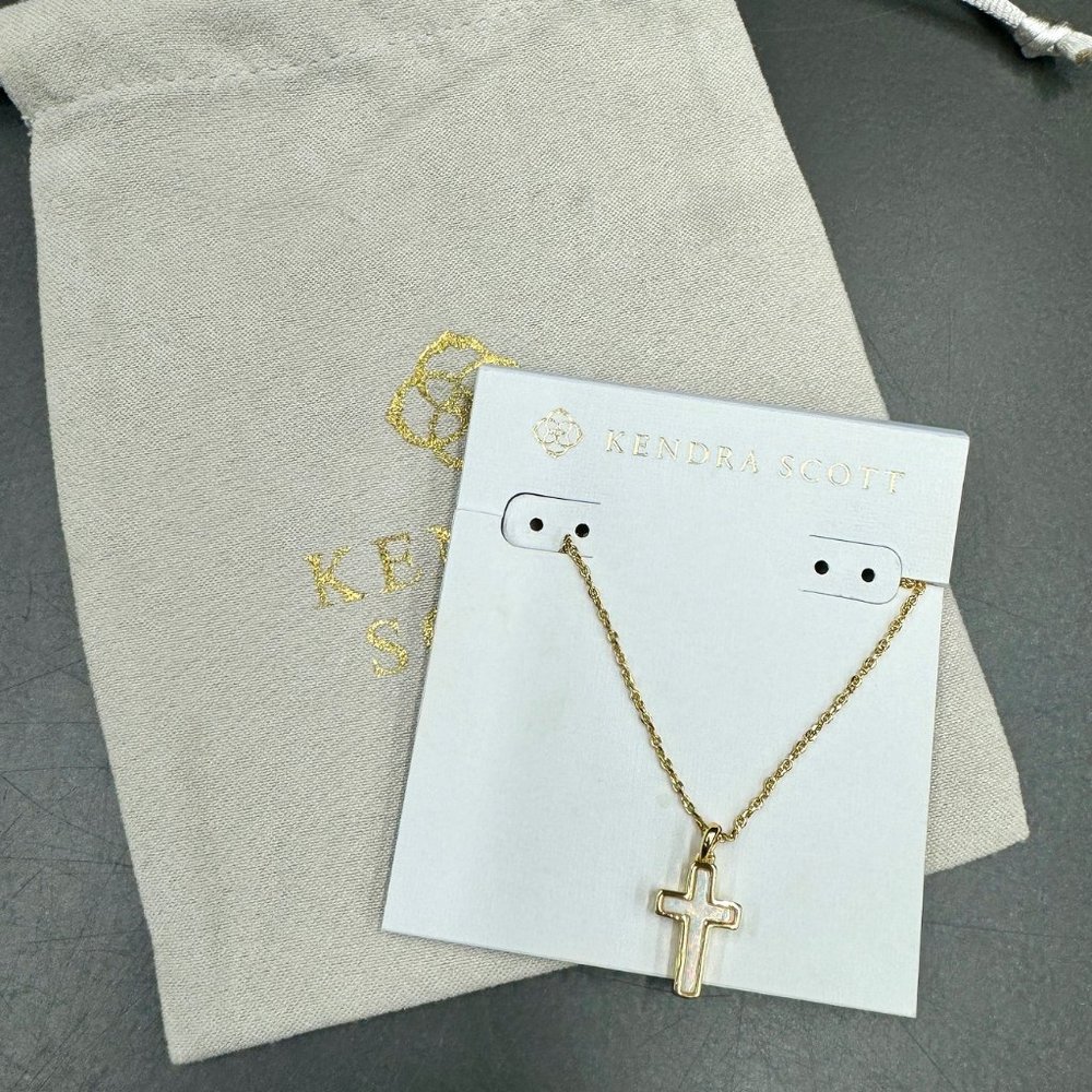 Kendra Scott Cross Gold Pendant Necklace